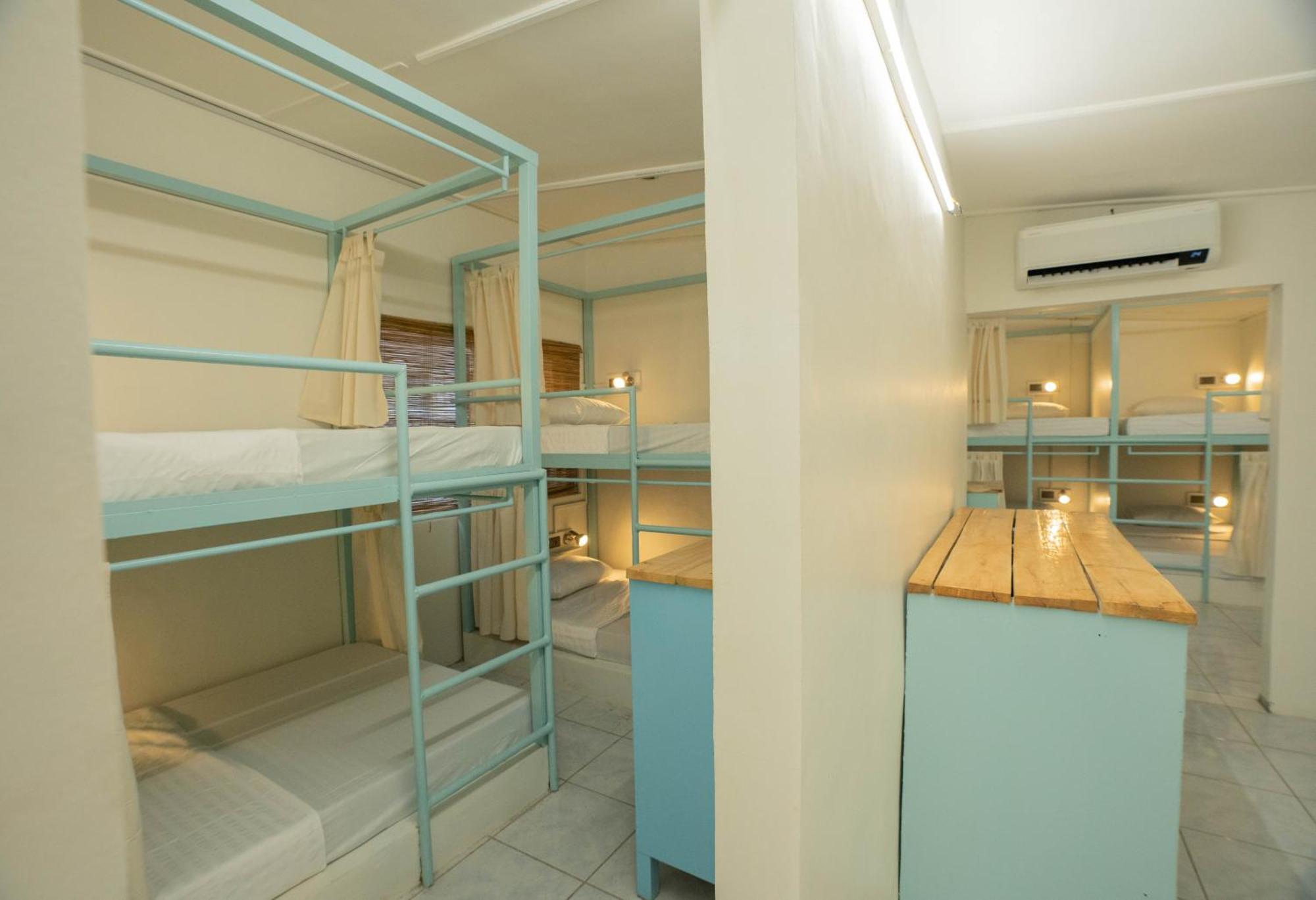 Albergue Mad Monkey Panglao Exterior foto